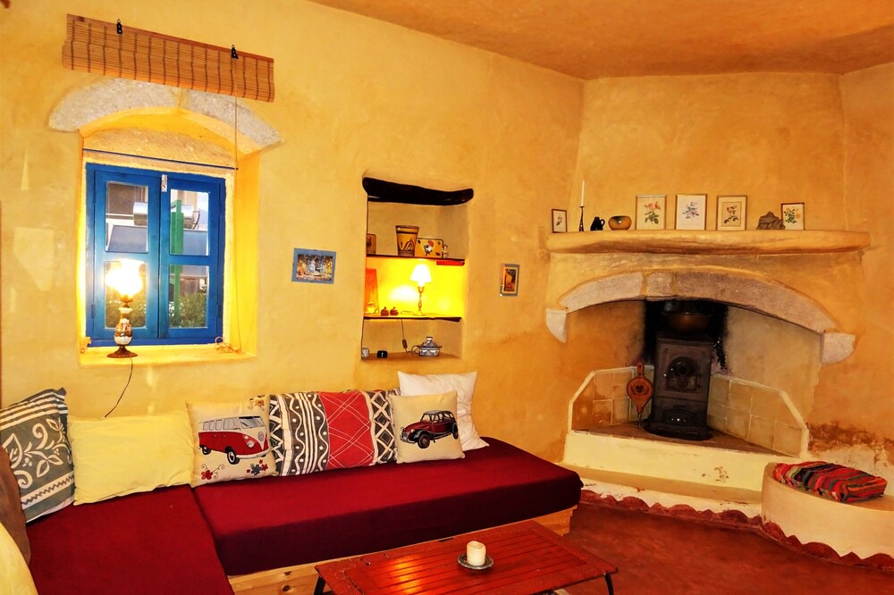 Photo of Livingroom in Faistos