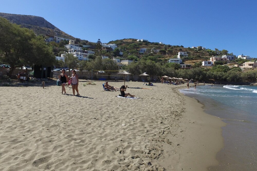Photo of Others in Kini