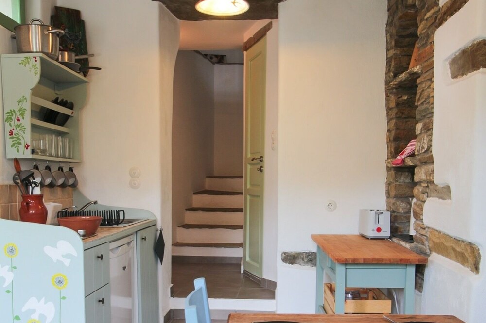 Photo of Kitchen in Exomvourgo