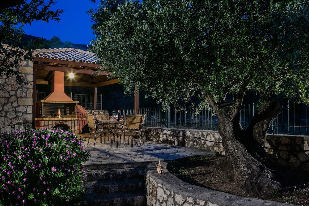 Photo of Outdoor in Razata