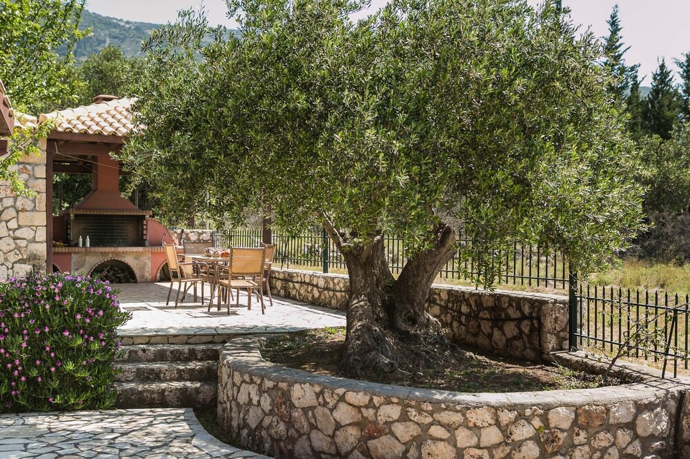 Photo of Outdoor in Razata