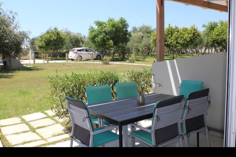 Photo of Patio Balcony in Kalamaki