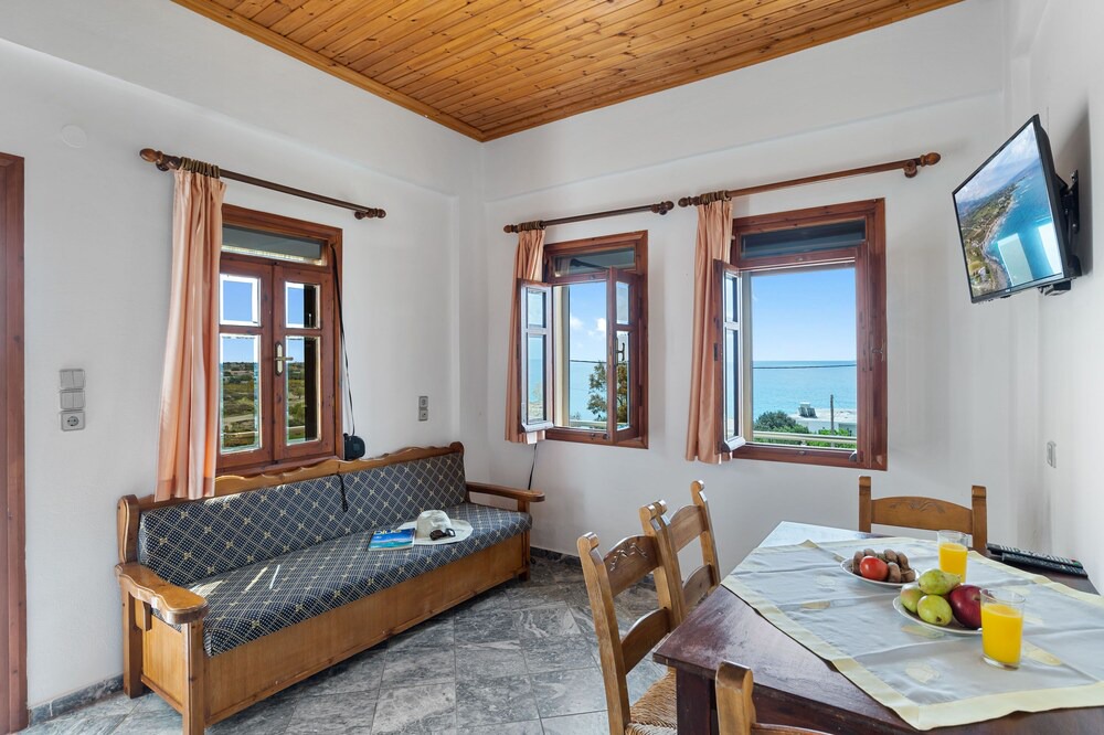 Photo of Livingroom in Fragkokastello
