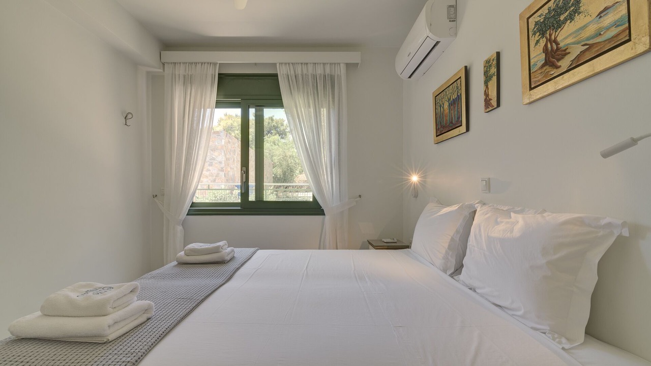 Photo of Bedroom in Plomari