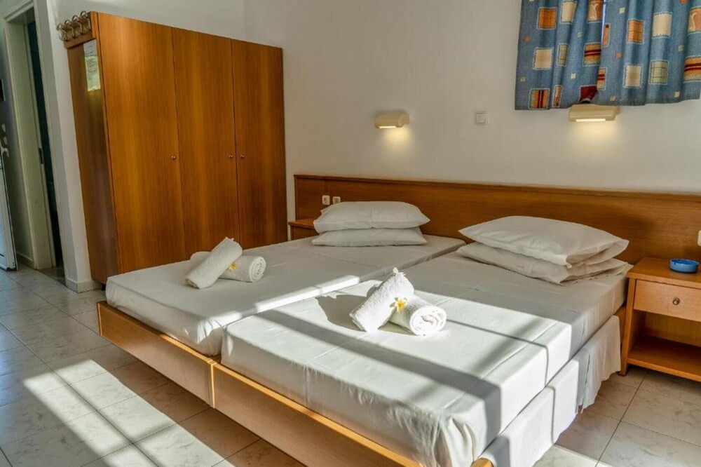 Photo of Bedroom in Asgourou