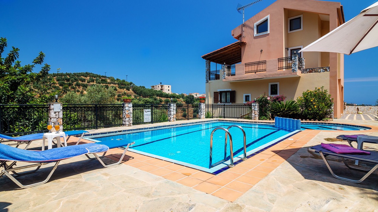 Photo of Outdoor in Stalos