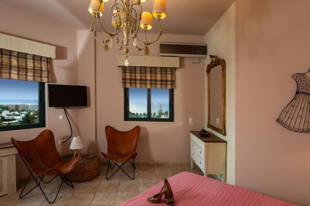 Photo of Bedroom in Koutouloufari