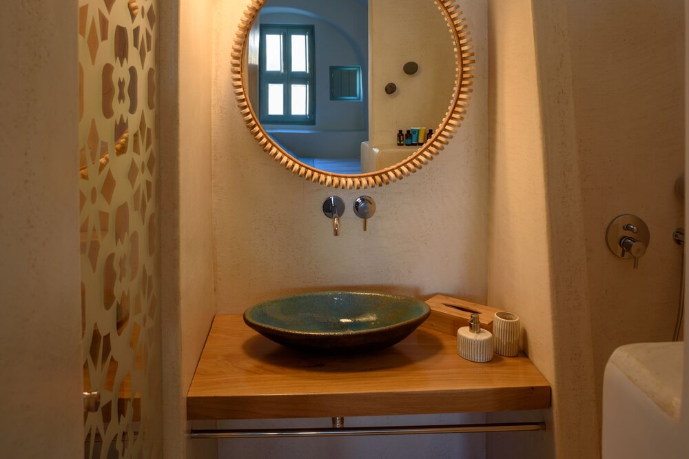 Photo of Bathroom in Episkopi Gonias