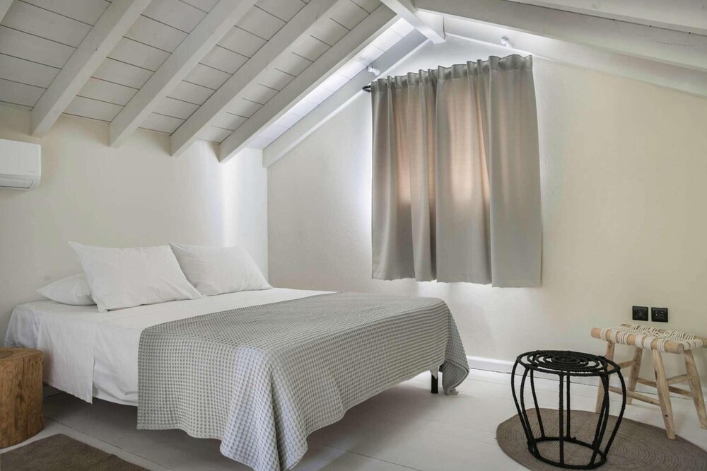 Photo of Bedroom in Kounopetra
