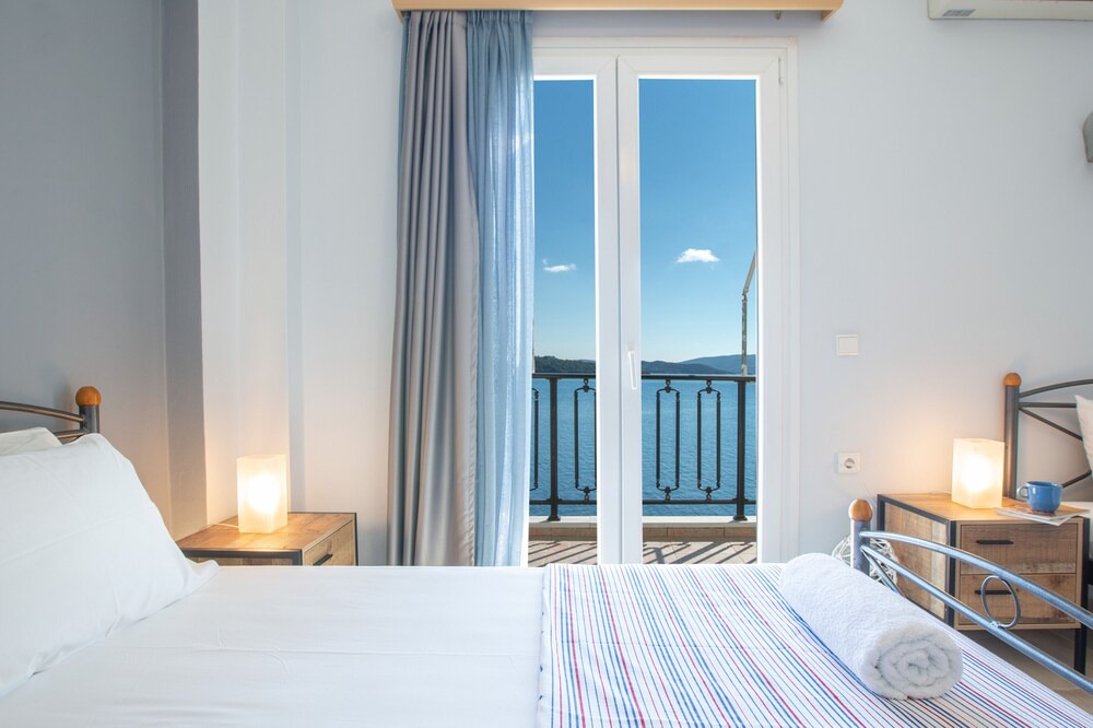 Photo of Bedroom in Perigiali