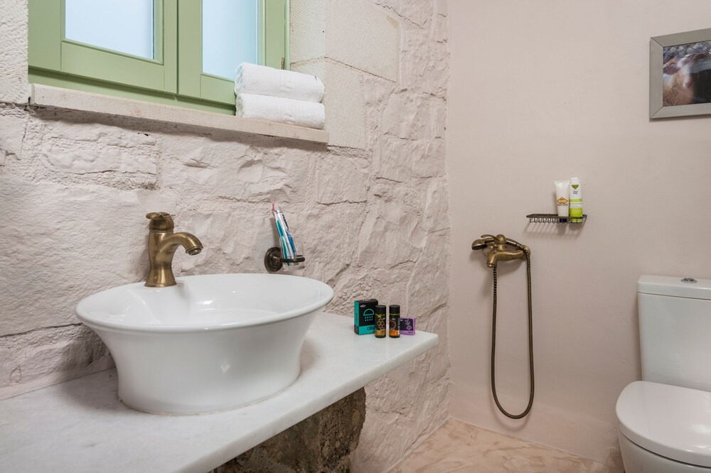 Photo of Bathroom in Maza