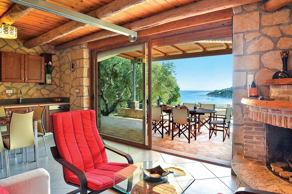 Photo of Livingroom in Limni Keri