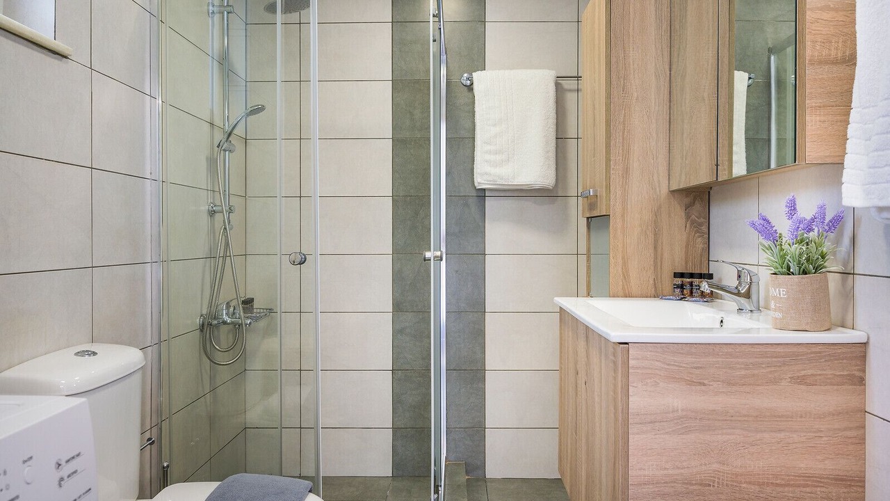 Photo of Bathroom in Sirili