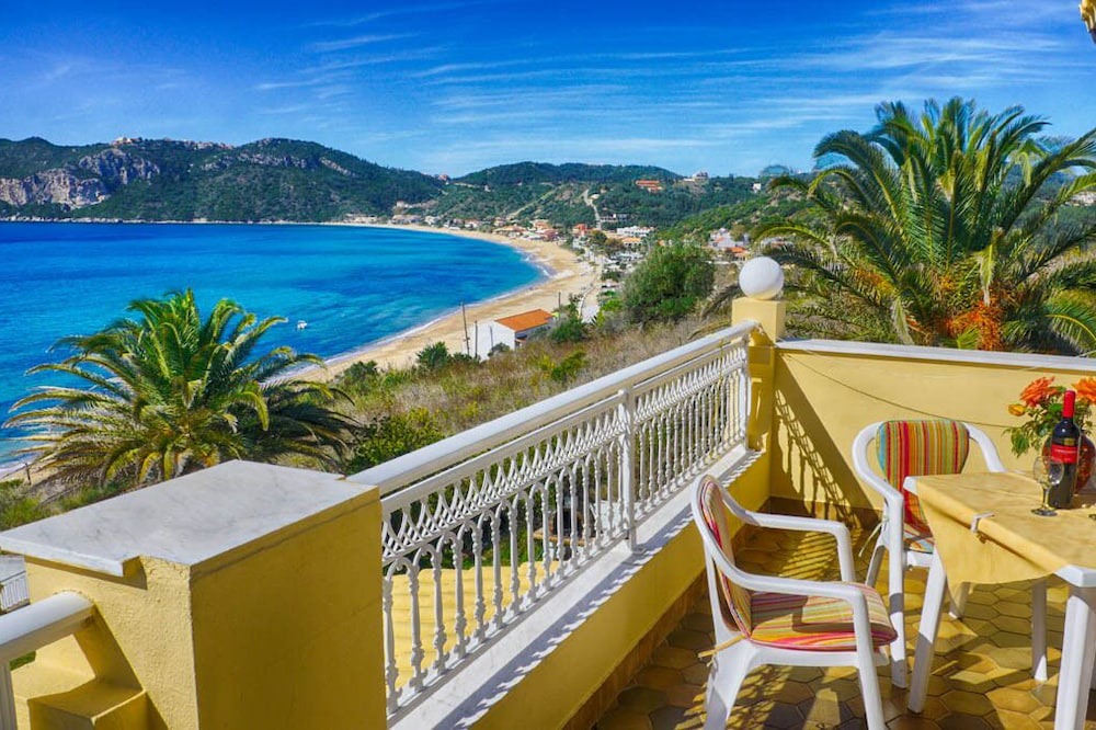 Photo of Patio Balcony in Agios Georgios Pagon