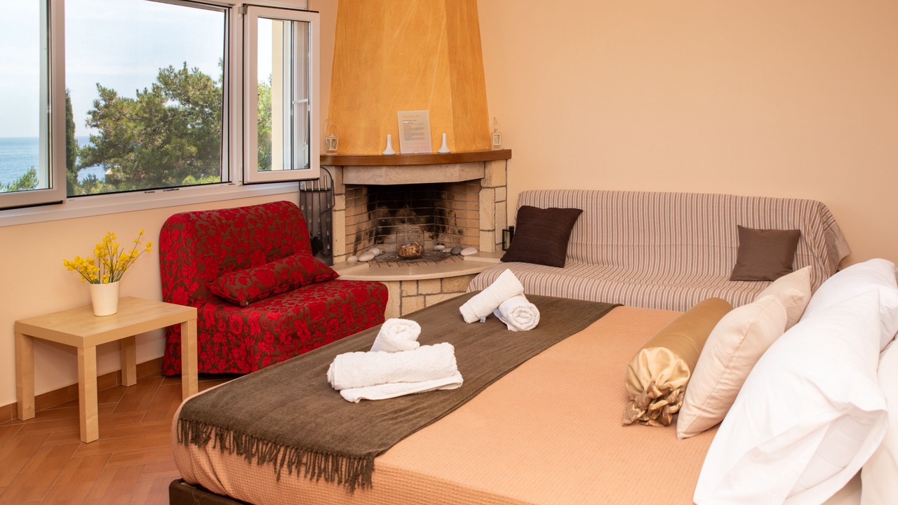 Photo of Bedroom in Avgonyma