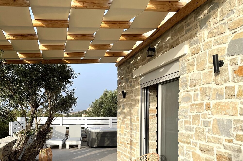 Photo of Patio Balcony in Faistos