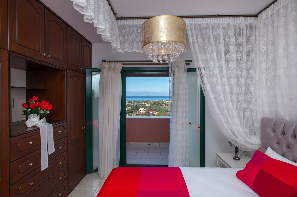 Photo of Bedroom in Almiros Beach