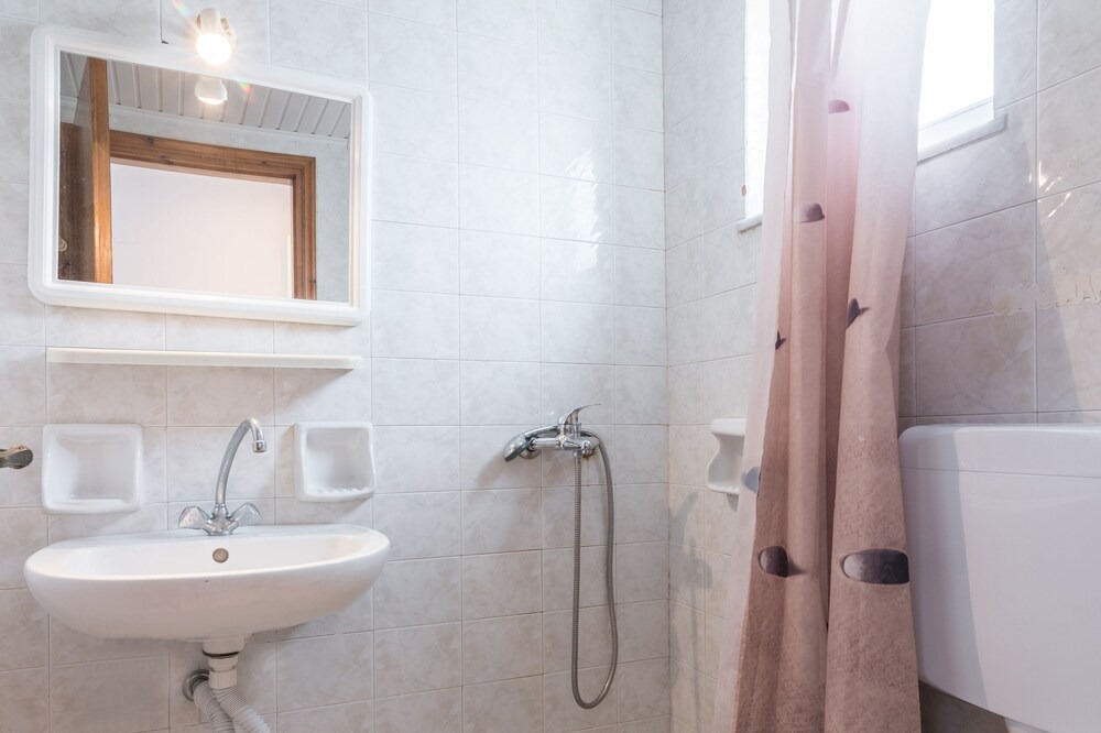 Photo of Bathroom in Katastari