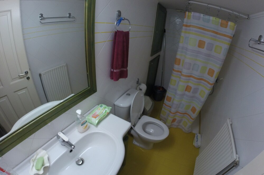 Photo of Bathroom in Nafplion City Centre