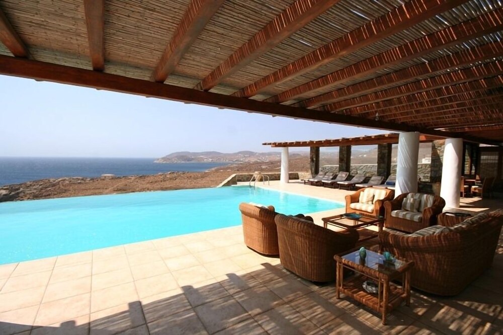 Photo of Outdoor in Kalafatis