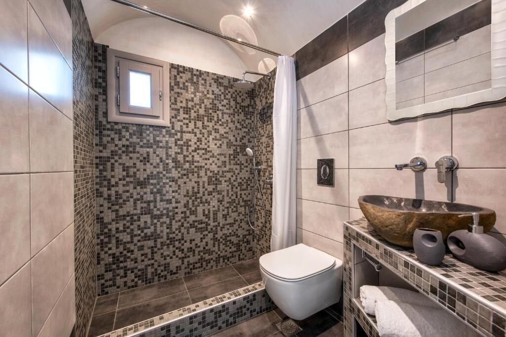 Photo of Bathroom in Agios Georgios
