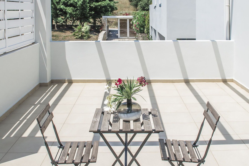Photo of Patio Balcony in Adele