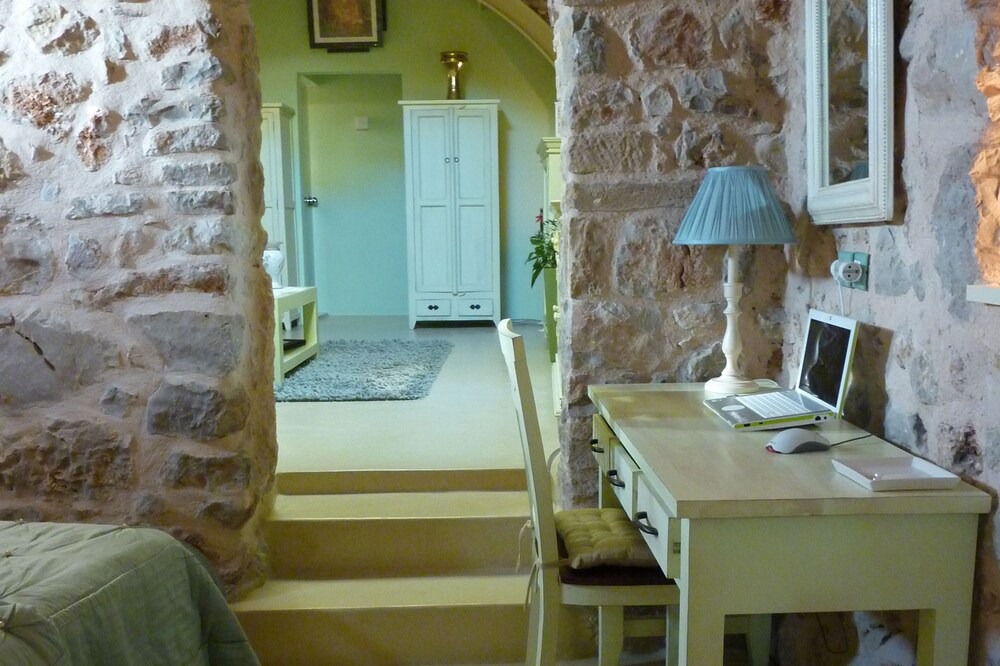 Photo of Bedroom in Agios Georgios Sykousis