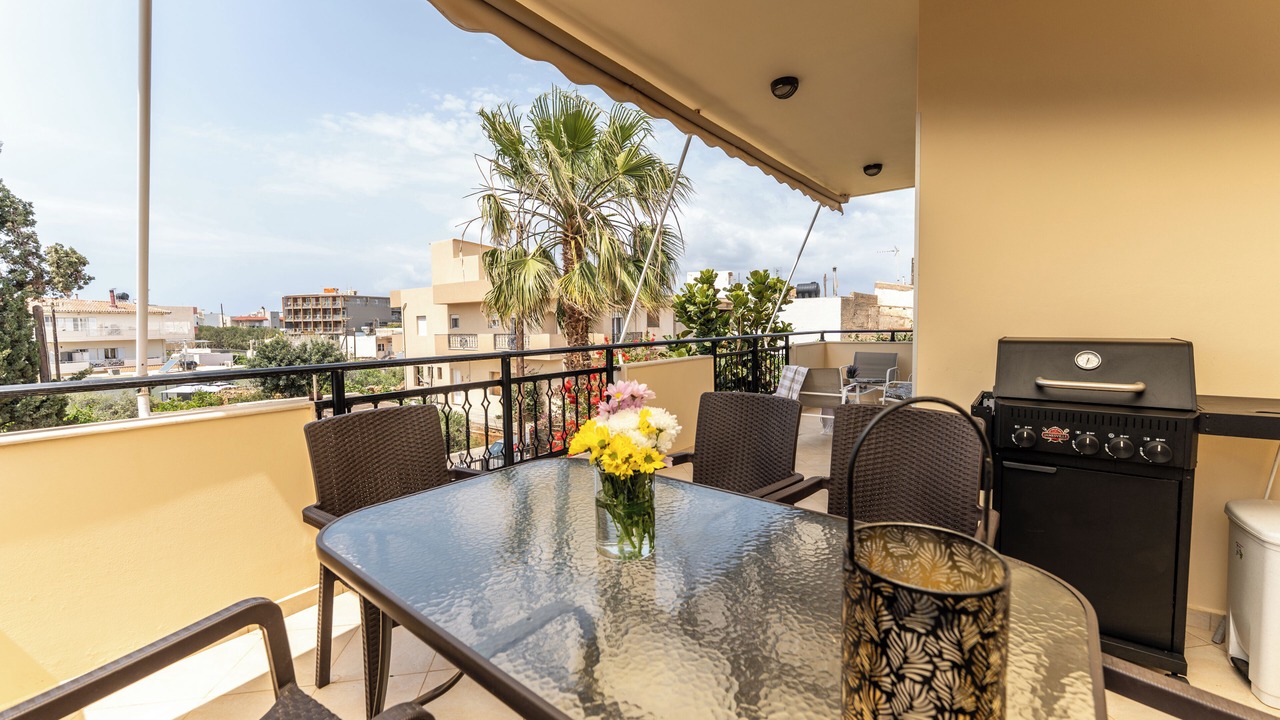 Photo of Patio Balcony in Analipsi
