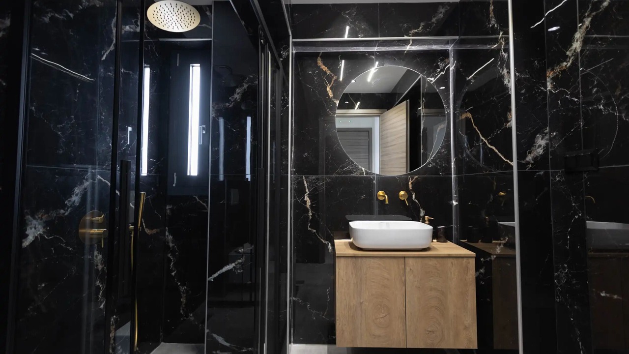 Photo of Bathroom in Flogita