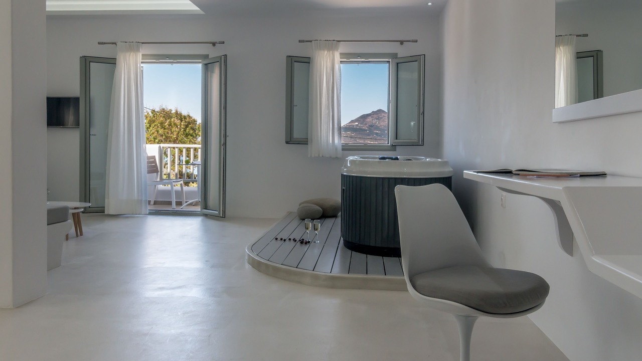 Photo of Bedroom in Adamas