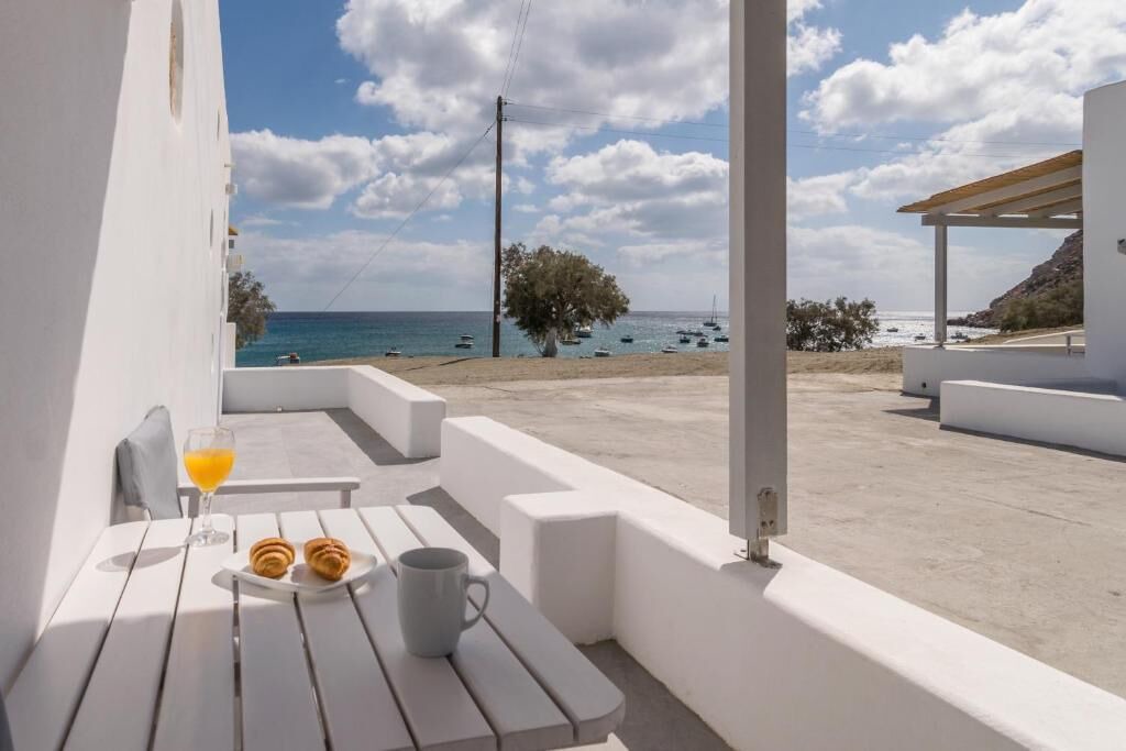 Photo of Others in Milos