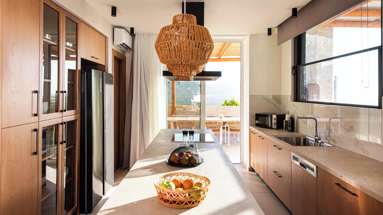 Photo of Kitchen in Limeniskos