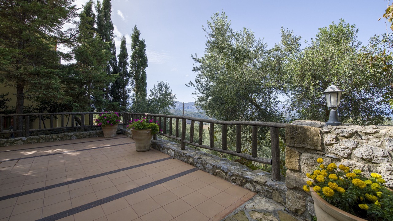 Photo of Outdoor in Milia