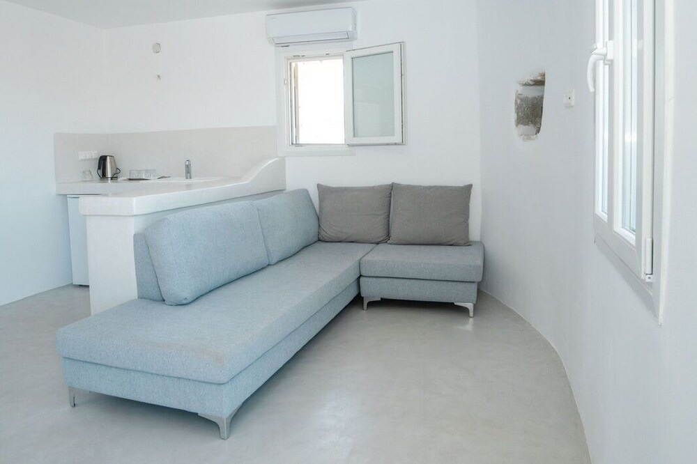 Photo of Others in Kithnos
