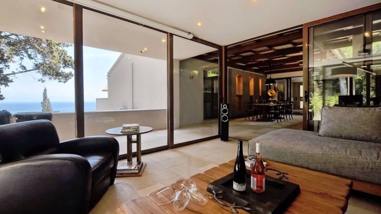 Photo of Livingroom in Perama