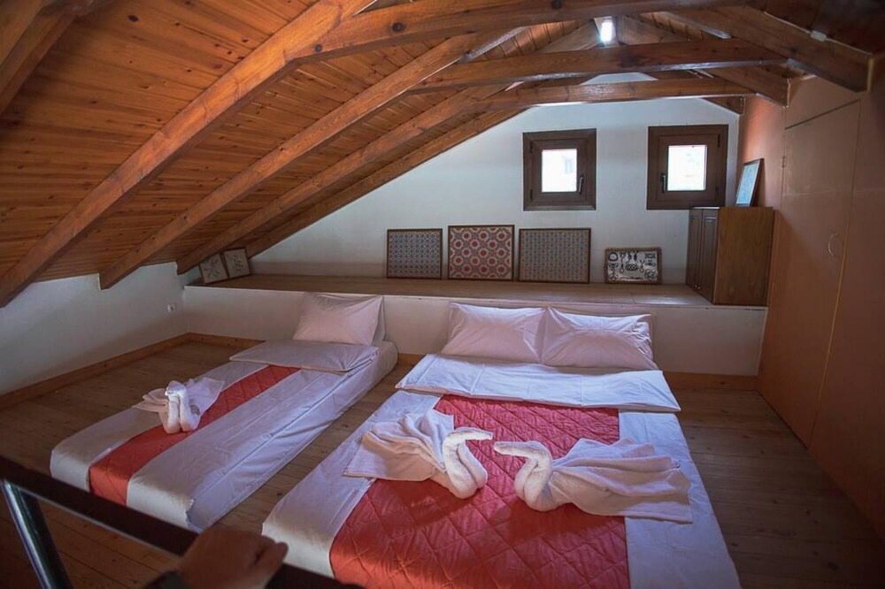 Photo of Bedroom in Kato Lechonia