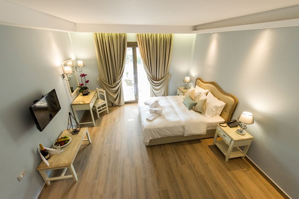 Photo of Bedroom in Parga