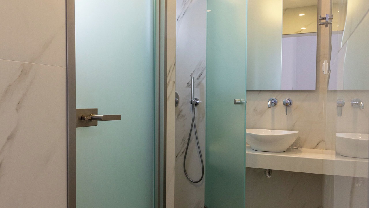 Photo of Bathroom in Tourlos