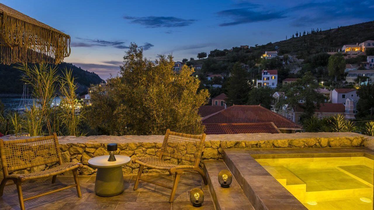 Photo of Outdoor in Frourion