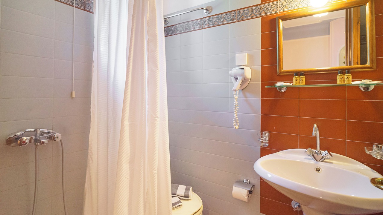 Photo of Bathroom in Portaria