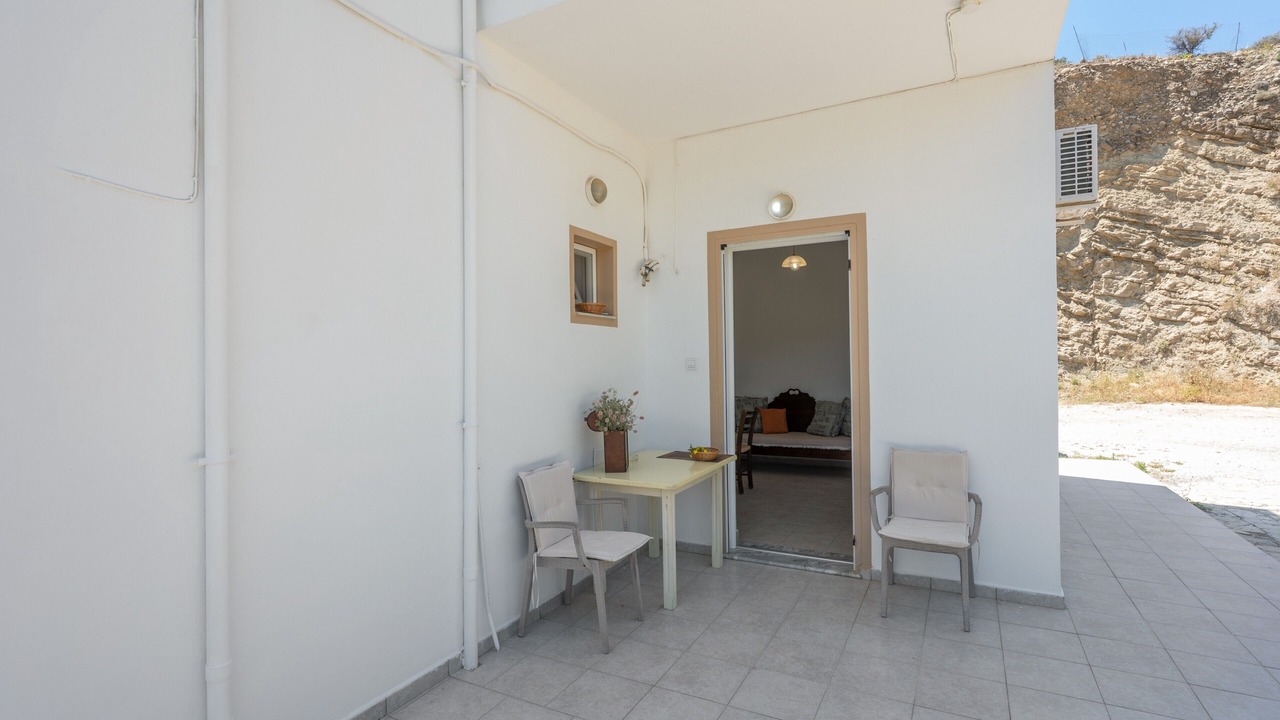 Photo of Patio Balcony in Mirtos