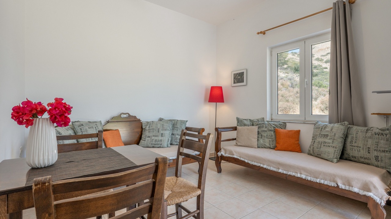 Photo of Livingroom in Mirtos