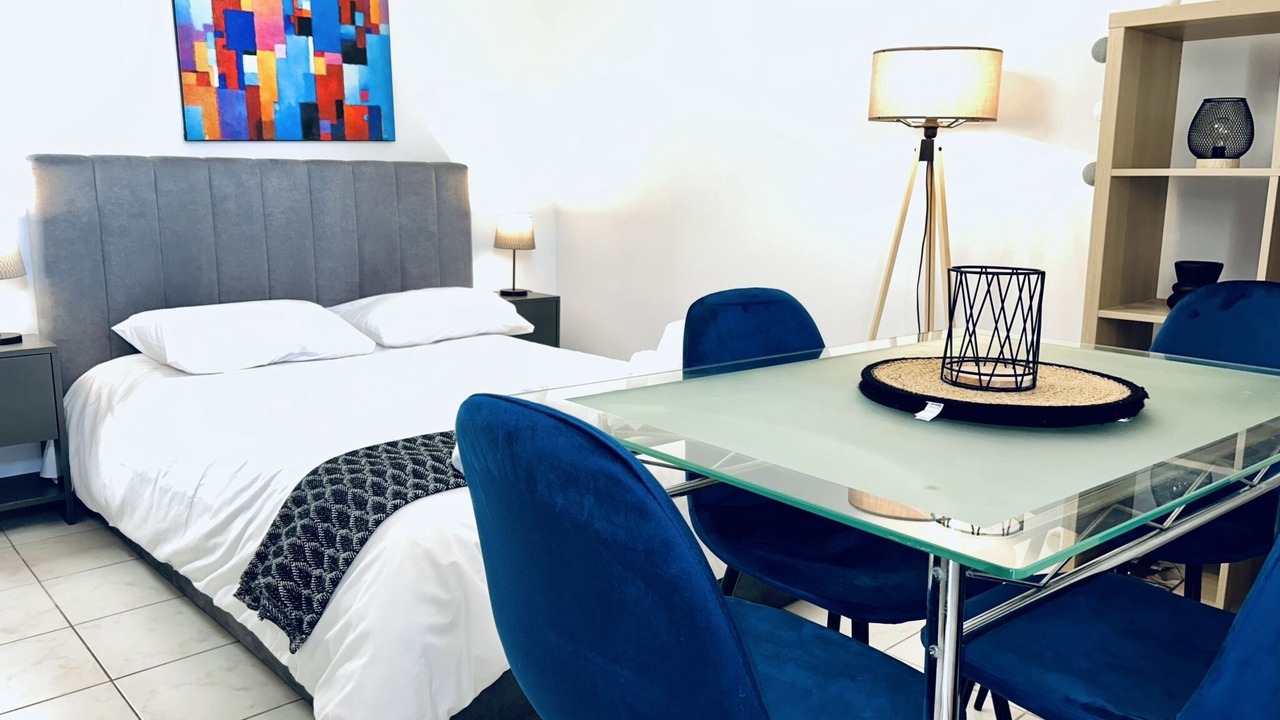 Photo of Bedroom in Peiraiki