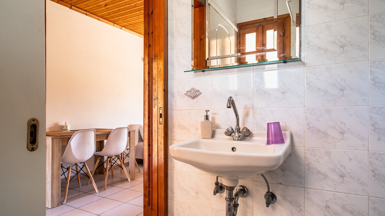 Photo of Bathroom in Ntomata