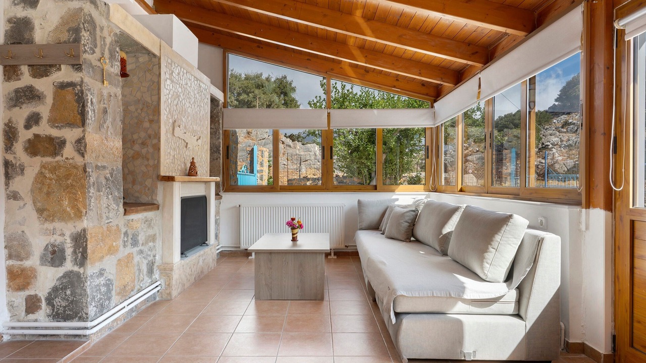 Photo of Livingroom in Mesa Lasithion