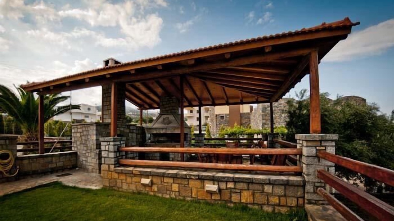 Photo of Outdoor in Katsikia