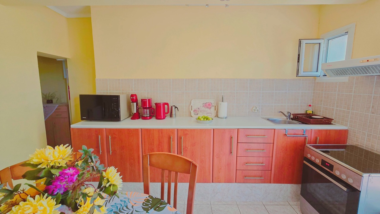 Photo of Kitchen in Lithakia