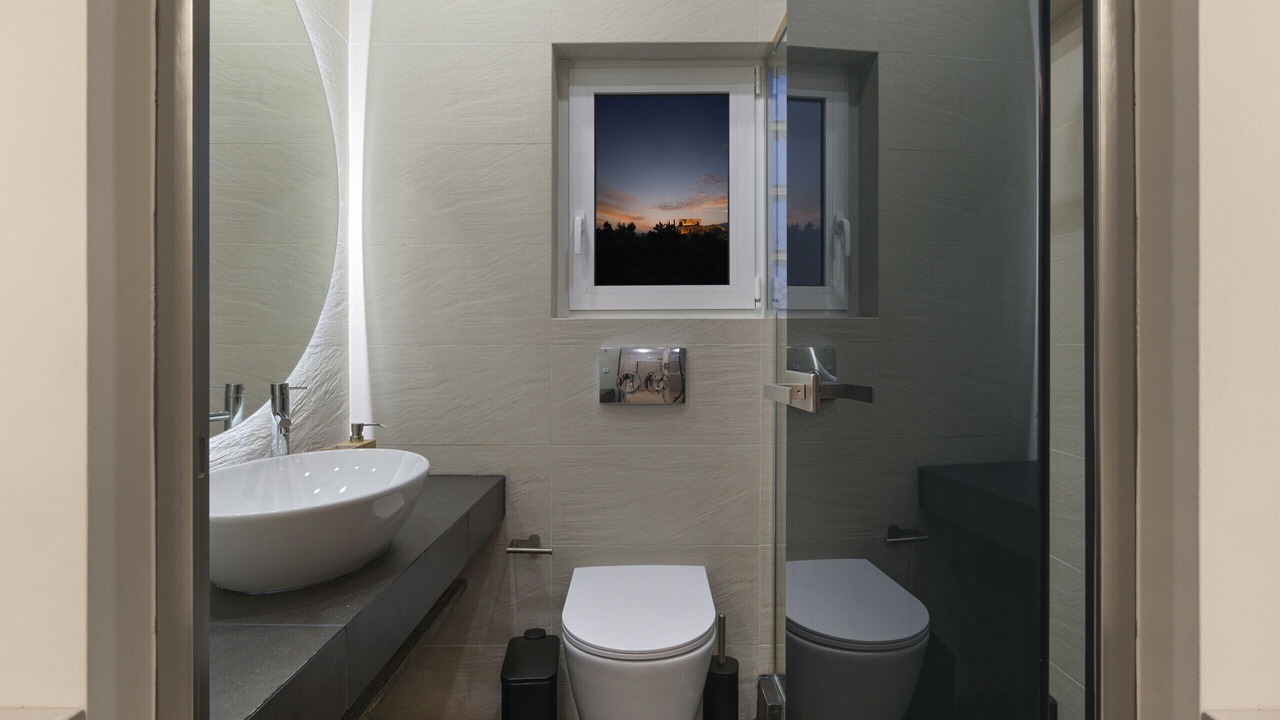 Photo of Bathroom in Pangrati