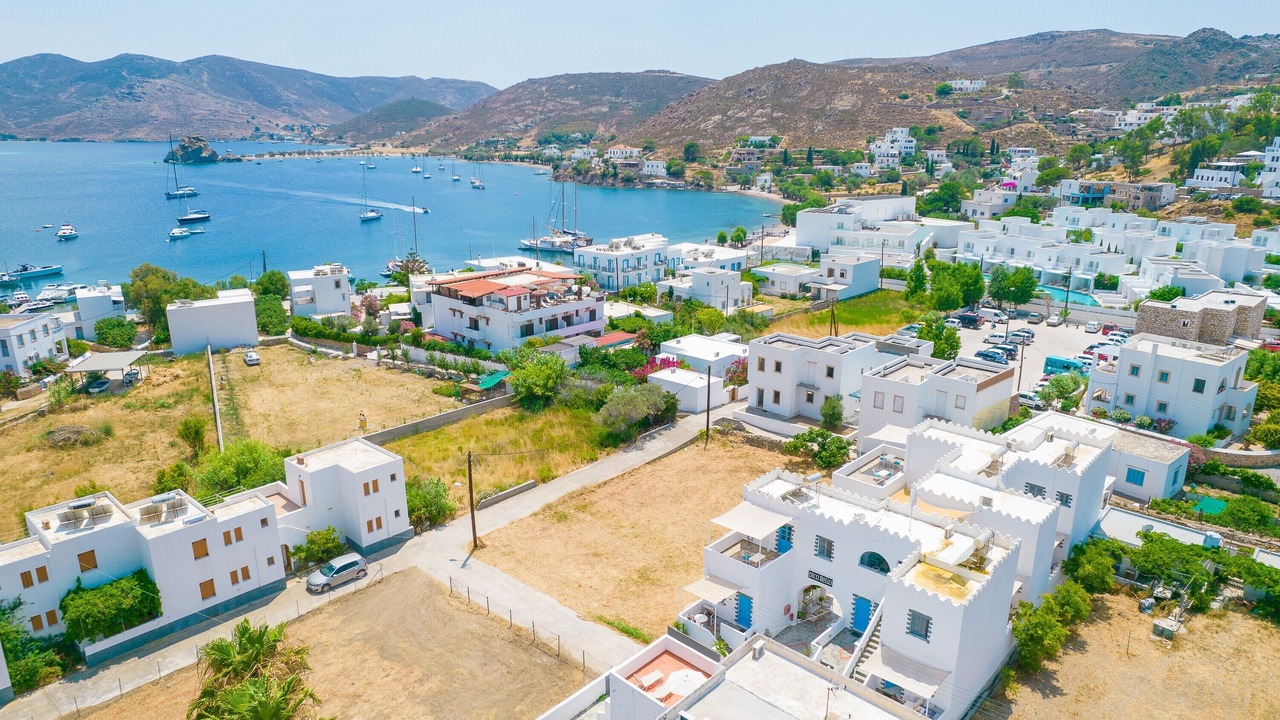 Photo of Outdoor in Grikos