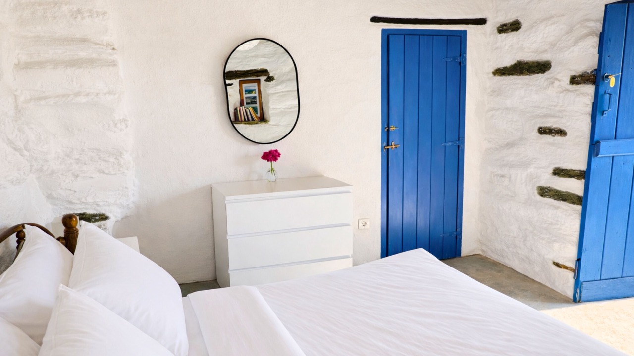 Photo of Bedroom in Andros